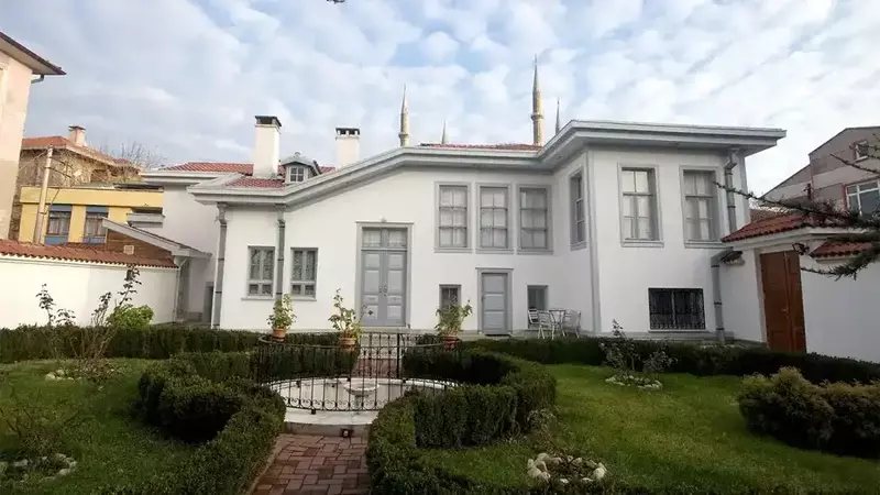 イスタンブールからの毎日のプライベートエディルネバハイ聖地ツアー