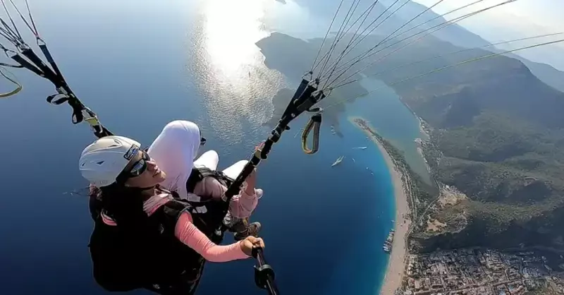Pamukkale Paragliding Tour