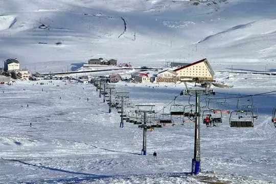 Cappadocia Tour: Erciyes Mountain Ski Tour from Cappadocia