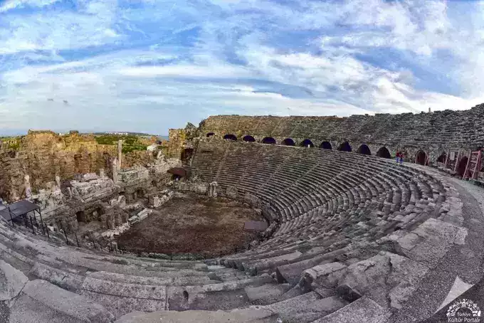 Daily Perge, Aspendos, and Side Tour