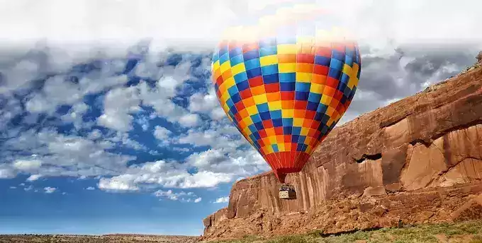 Tour Diario por Capadocia y Tour de Observación de Globos Aerostáticos al Amanecer