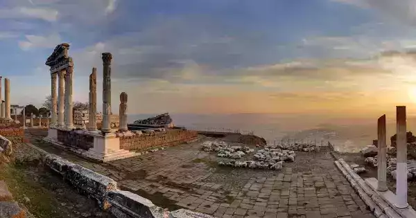 Tour diario a Pérgamo y Asclepion desde Kusadasi o Selcuk