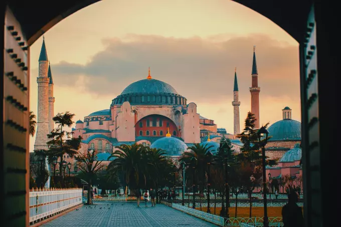 5 Days Istanbul Budget Tour | Affordable Istanbul Tour Package