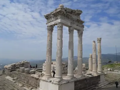 3 Days Seven Churches Private Tour Package from Izmir